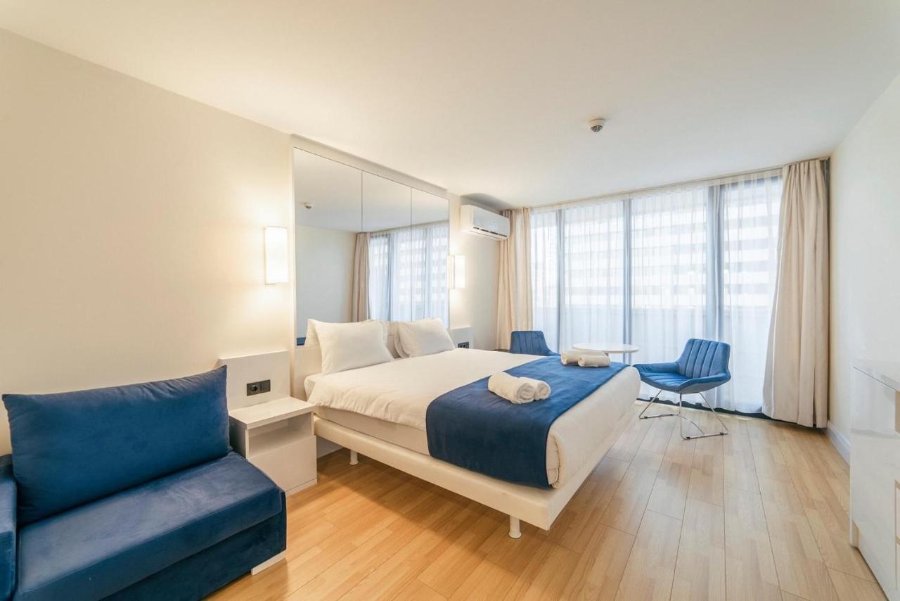 Orbi City Center Suite Батумі Екстер'єр фото
