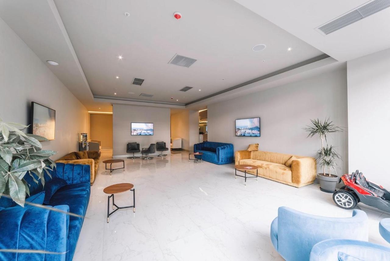 Orbi City Center Suite Батумі Екстер'єр фото