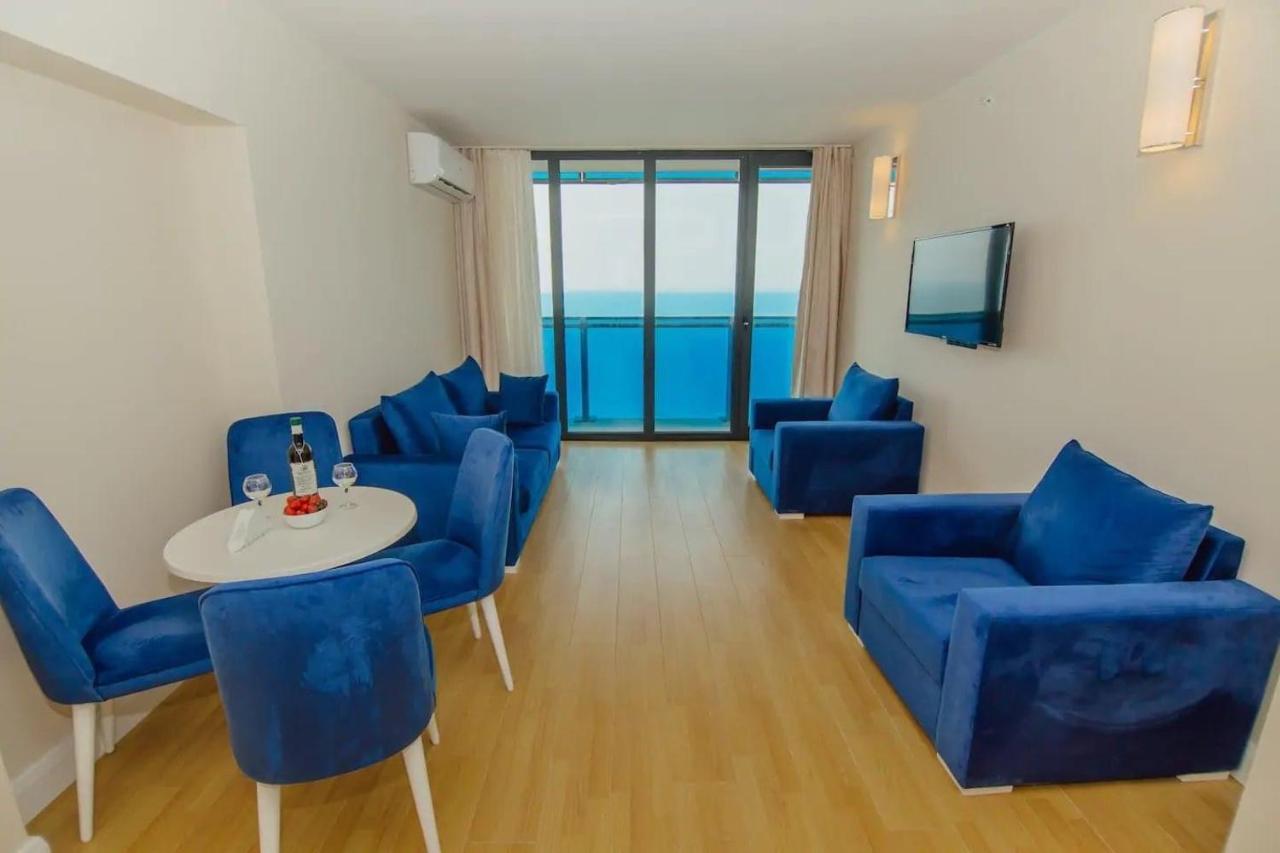 Orbi City Center Suite Батумі Екстер'єр фото