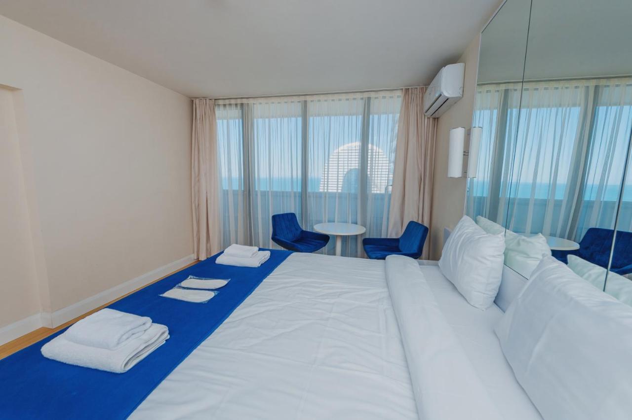 Orbi City Center Suite Батумі Екстер'єр фото
