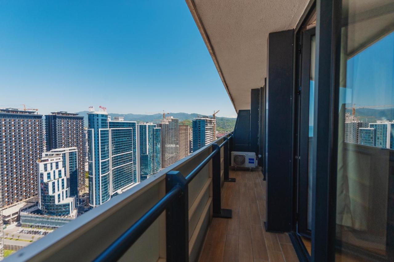 Orbi City Center Suite Батумі Екстер'єр фото