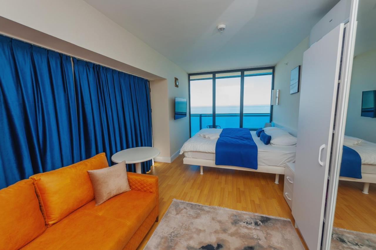 Orbi City Center Suite Батумі Екстер'єр фото