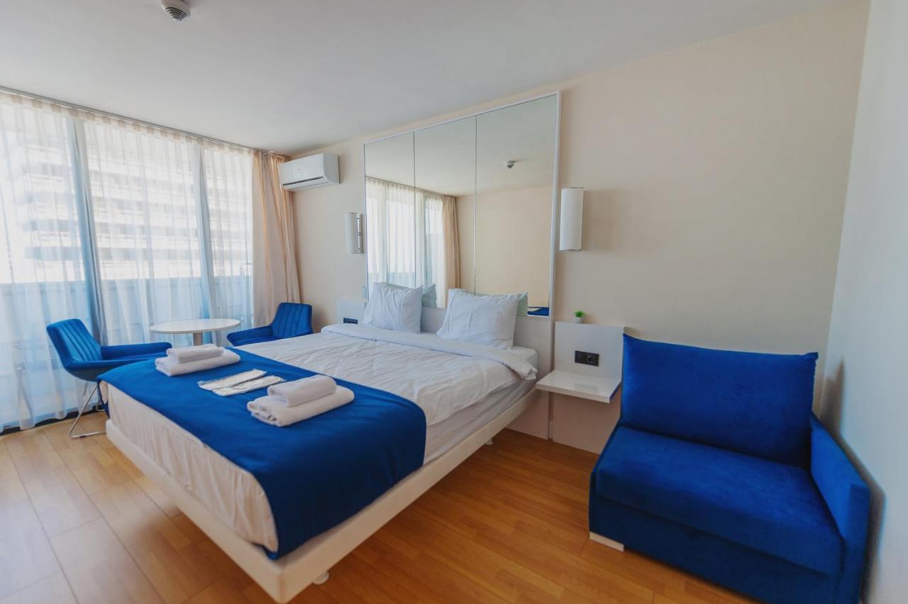 Orbi City Center Suite Батумі Екстер'єр фото