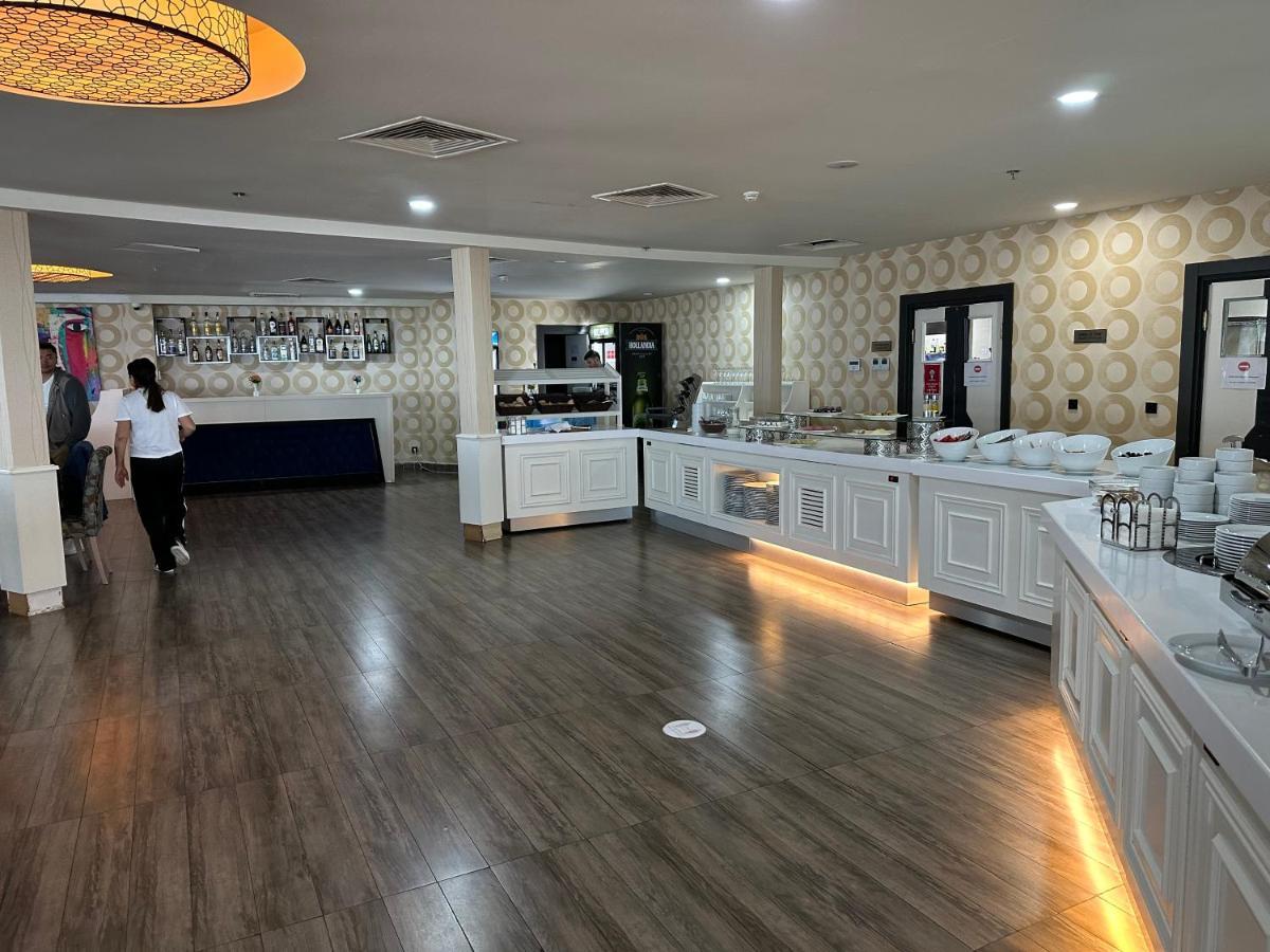 Orbi City Center Suite Батумі Екстер'єр фото